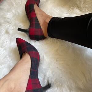 Comfort Plus by Predictions Women's Black and Red Plaid Pump Heels Size 5.5